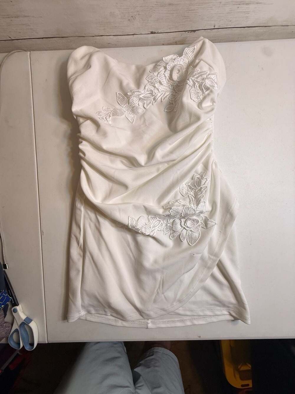 Lulus White Floral Lace Applique Ruched Strapless Mini Dress Size M